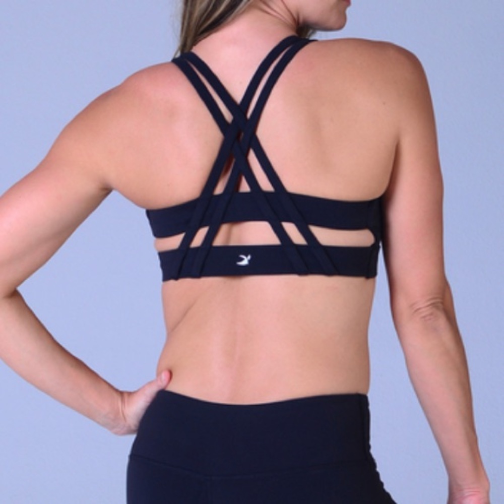 Glyder Black Strappy Back Sports Bra Sz Small